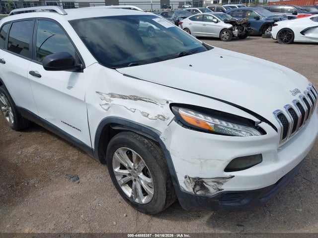 44885357 :رقم المزاد ، 1C4PJLAB9FW677003 vin ، 2015 Jeep Cherokee Sport مزاد بيع