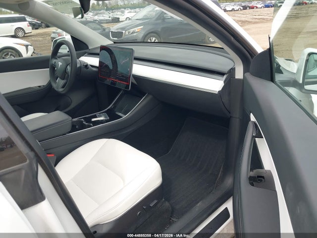 Aukcja sprzedaży 2021 Tesla Model Y Long Range Dual Motor All-wheel Drive, vin: 5YJYGDEE8MF102521, numer aukcji: 44885358