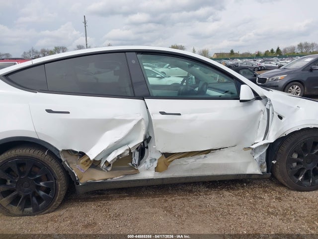 Aukcja sprzedaży 2021 Tesla Model Y Long Range Dual Motor All-wheel Drive, vin: 5YJYGDEE8MF102521, numer aukcji: 44885358