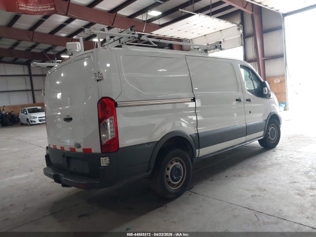 1FTYR1YM0HKB23030 Ford Transit-250