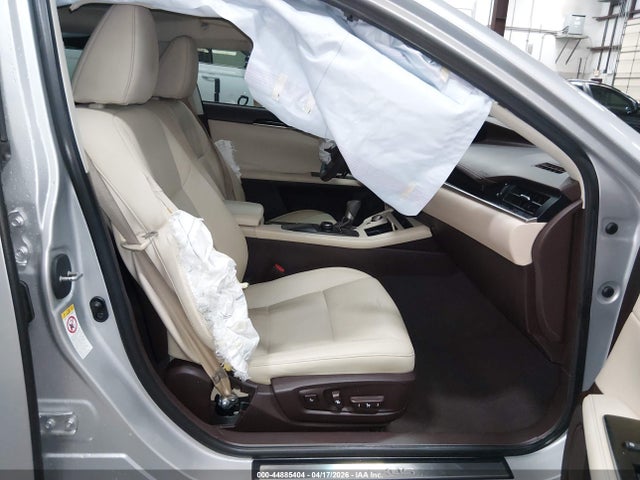 58ABK1GG6GU004766 Lexus ES 350