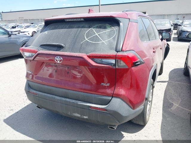 2T3C1RFV9NW202260 Toyota Rav4 Xle Premium