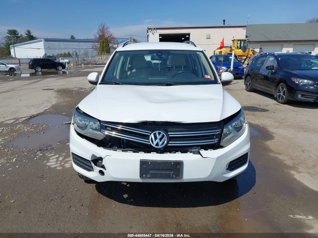 Продажа на аукционе авто 2017 Volkswagen Tiguan 2.0t/2.0t S, vin: WVGBV7AX4HK007575, номер лота: 44885447