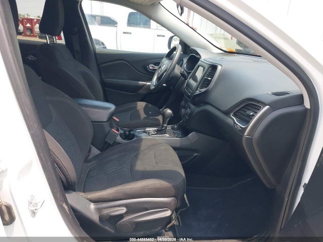 2019 Jeep Cherokee Latitude 4x4 მანქანა იყიდება აუქციონზე, vin: 1C4PJMCB7KD440230, აუქციონის ნომერი: 44885452