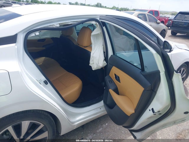 Auction sale of the 2024 Nissan Sentra Sv Xtronic Cvt, vin: 3N1AB8CV4RY267233, lot number: 44885470