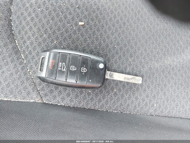 44885497 :رقم المزاد ، 5XXGT4L33JG264512 vin ، 2018 Kia Optima Lx مزاد بيع
