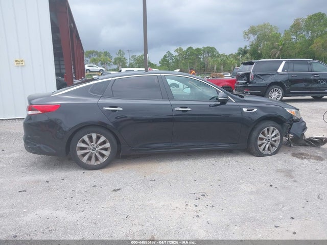 44885497 :رقم المزاد ، 5XXGT4L33JG264512 vin ، 2018 Kia Optima Lx مزاد بيع