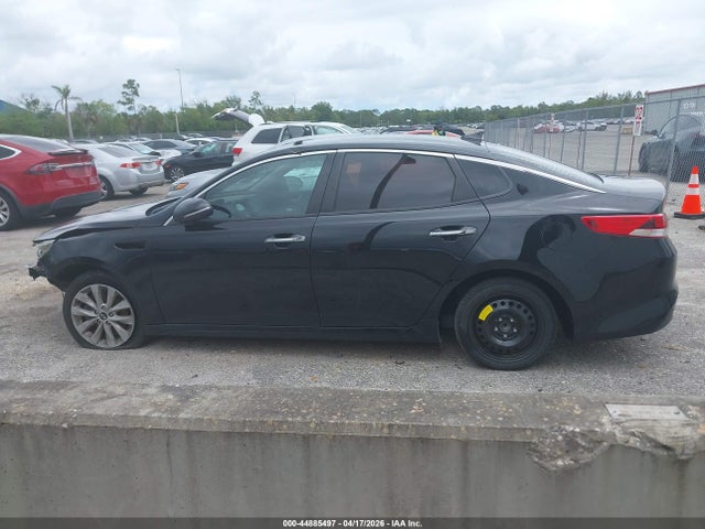 44885497 :رقم المزاد ، 5XXGT4L33JG264512 vin ، 2018 Kia Optima Lx مزاد بيع