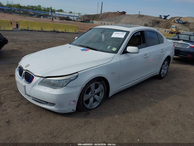 44885520 :رقم المزاد ، WBANV13558C150682 vin ، 2008 Bmw 528xi مزاد بيع
