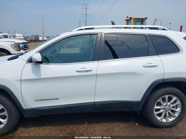 2019 Jeep Cherokee Latitude 4x4 მანქანა იყიდება აუქციონზე, vin: 1C4PJMCB0KD440229, აუქციონის ნომერი: 44885526