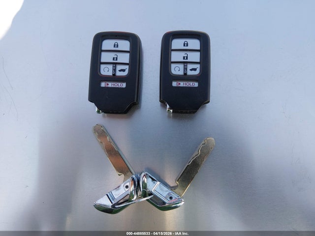Продаж на аукціоні авто 2020 Honda Cr-v 2wd Ex-l, vin: 7FARW1H86LE030300, номер лоту: 44885533