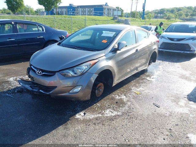 Продажа на аукционе авто 2013 Hyundai Elantra Gls, vin: 5NPDH4AE2DH286440, номер лота: 44885581