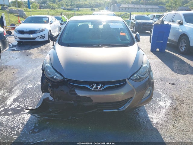 Продажа на аукционе авто 2013 Hyundai Elantra Gls, vin: 5NPDH4AE2DH286440, номер лота: 44885581