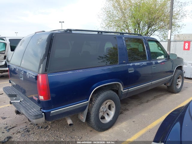 44885589 :رقم المزاد ، 1GKFK16R4XJ774194 vin ، 1999 Gmc Suburban 1500 Slt Cmi مزاد بيع