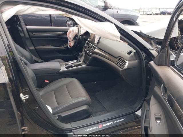 Продажа на аукционе авто 2020 Honda Accord Sport, vin: 1HGCV1F34LA025926, номер лота: 44885607