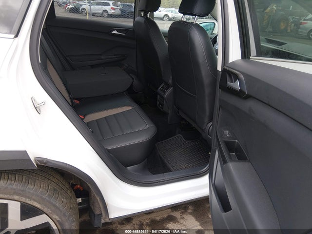 44885611 :رقم المزاد ، 3VV2X7B24NM070716 vin ، 2022 Volkswagen Taos 1.5t Sel مزاد بيع