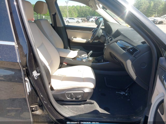 44885613 :رقم المزاد ، 5UXWX9C51F0D46795 vin ، 2015 Bmw X3 Xdrive28i مزاد بيع
