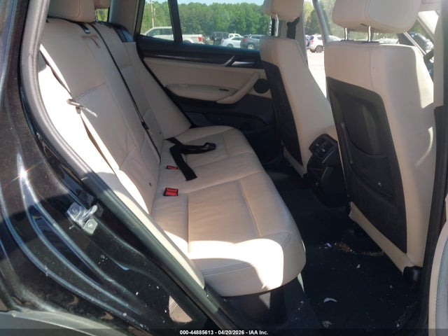 44885613 :رقم المزاد ، 5UXWX9C51F0D46795 vin ، 2015 Bmw X3 Xdrive28i مزاد بيع