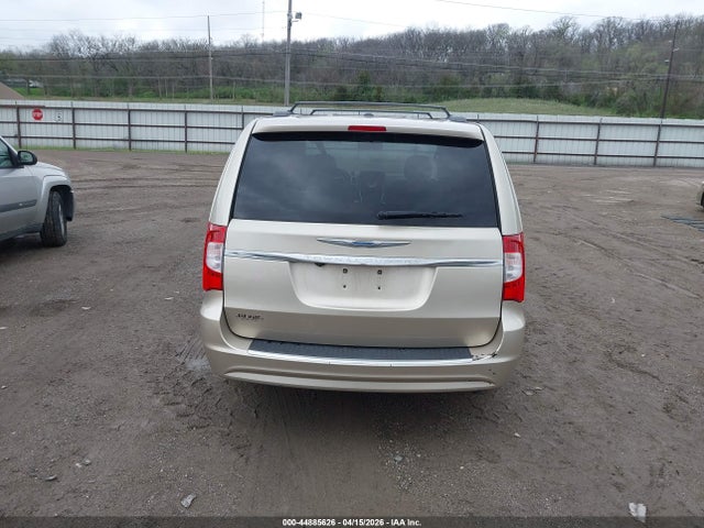 2013 Chrysler Town & Country Touring მანქანა იყიდება აუქციონზე, vin: 2C4RC1BGXDR563938, აუქციონის ნომერი: 44885626