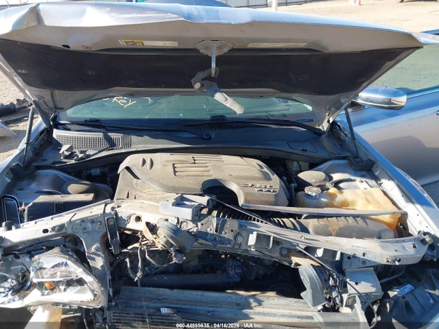 Chrysler 300C 2016 2C3CCAEG5GH127904 Image 10