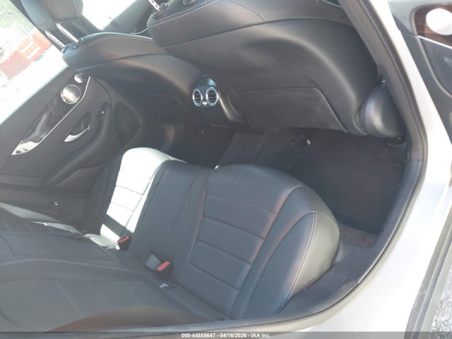 Продажа на аукционе авто 2017 Mercedes-benz Glc 300 4matic, vin: WDC0G4KBXHF240936, номер лота: 44885647