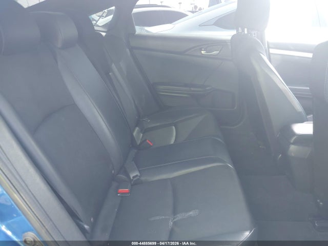 2HGFC2F82MH517863 Honda Civic Sport