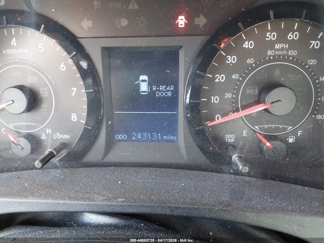 5TDKK3DC7FS616079 Toyota Sienna Le 8 Passenger