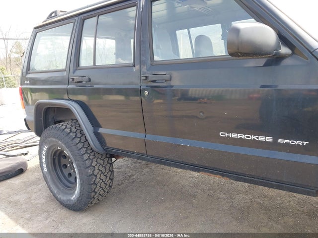 1999 Jeep Cherokee Classic/sport მანქანა იყიდება აუქციონზე, vin: 1J4FF68S5XL530775, აუქციონის ნომერი: 44885758