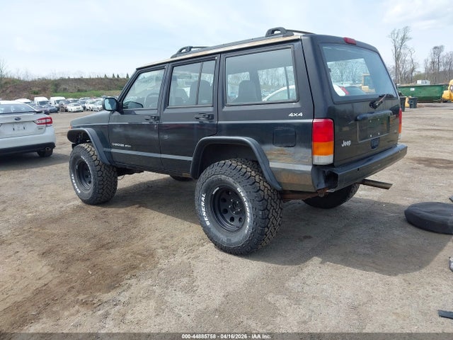 1999 Jeep Cherokee Classic/sport მანქანა იყიდება აუქციონზე, vin: 1J4FF68S5XL530775, აუქციონის ნომერი: 44885758