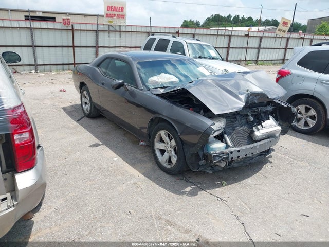 2014 DODGE CHALLENGER 2C3CDYAG5EH101067