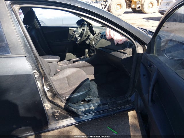 44885781 :رقم المزاد ، JM1BL1UF0B1468490 vin ، 2011 Mazda Mazda3 I Sport مزاد بيع
