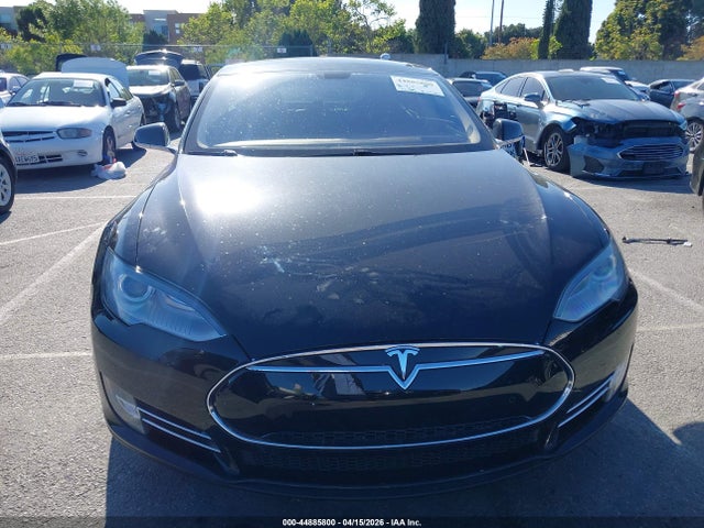 5YJSA1H1XEFP48661 Tesla Model S P85
