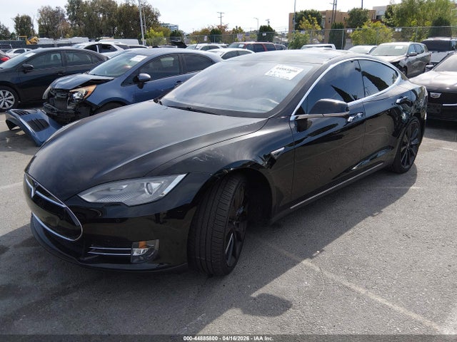 5YJSA1H1XEFP48661 Tesla Model S P85