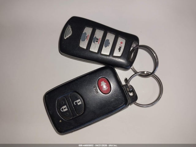 2013 Toyota Prius Three Se მანქანა იყიდება აუქციონზე, vin: JTDKN3DU1D1656748, აუქციონის ნომერი: 44885802