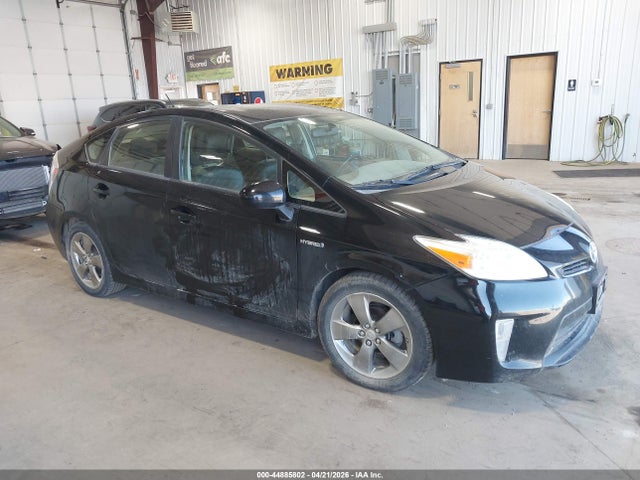 2013 Toyota Prius Three Se მანქანა იყიდება აუქციონზე, vin: JTDKN3DU1D1656748, აუქციონის ნომერი: 44885802