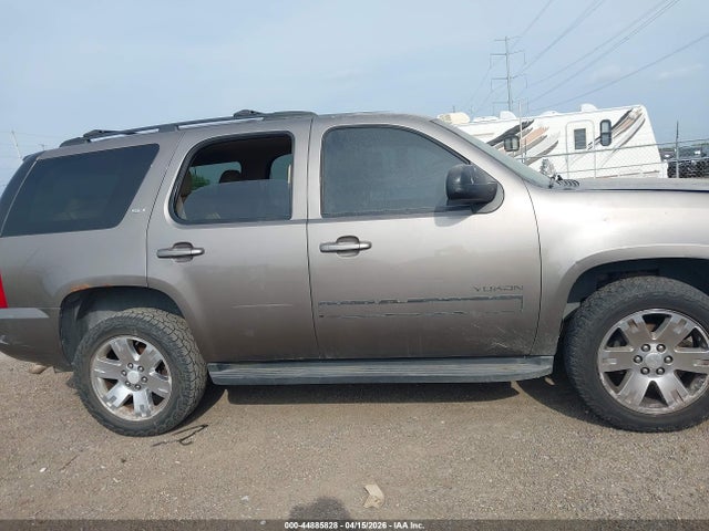 2011 Gmc Yukon Slt მანქანა იყიდება აუქციონზე, vin: 1GKS2CE00BR197333, აუქციონის ნომერი: 44885828