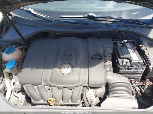 Продаж на аукціоні авто 2010 Volkswagen Jetta Limited Edition, vin: 3VWAX7AJ4AM126986, номер лоту: 44885863