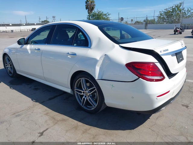 Продаж на аукціоні авто 2018 Mercedes-benz E 300, vin: WDDZF4JB0JA467059, номер лоту: 44885883