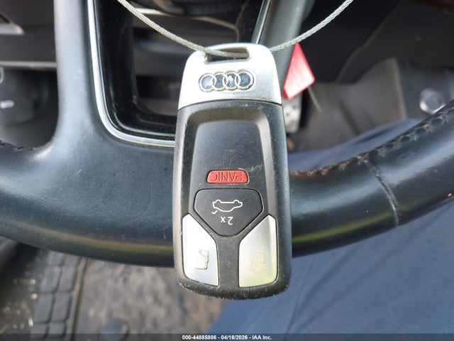 Продажа на аукционе авто 2019 Audi A5 45 Premium, vin: WAUANCF56KA063642, номер лота: 44885886
