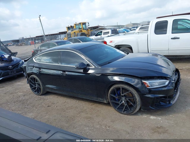 Продажа на аукционе авто 2019 Audi A5 45 Premium, vin: WAUANCF56KA063642, номер лота: 44885886