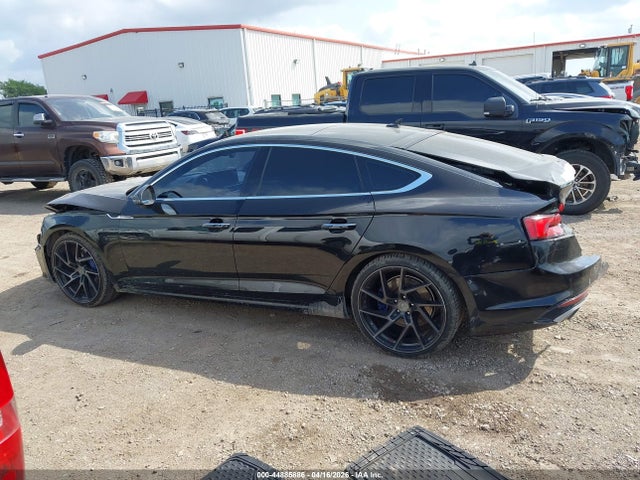 Продажа на аукционе авто 2019 Audi A5 45 Premium, vin: WAUANCF56KA063642, номер лота: 44885886