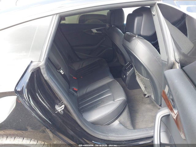 Продажа на аукционе авто 2019 Audi A5 45 Premium, vin: WAUANCF56KA063642, номер лота: 44885886