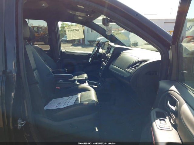 2018 Dodge Grand Caravan Gt მანქანა იყიდება აუქციონზე, vin: 2C4RDGEG4JR284007, აუქციონის ნომერი: 44885901
