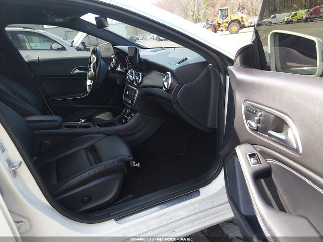Продаж на аукціоні авто 2018 Mercedes-benz Cla 250 4matic, vin: WDDSJ4GB5JN544671, номер лоту: 44885918