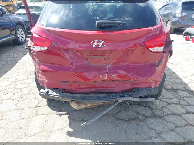KM8JUCAGXFU978623 Hyundai TUCSON SE