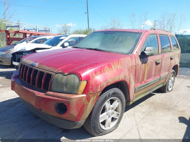 2005 Jeep Grand Cherokee Laredo მანქანა იყიდება აუქციონზე, vin: 1J4GR48K85C543629, აუქციონის ნომერი: 44885942