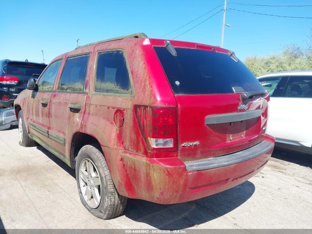2005 Jeep Grand Cherokee Laredo მანქანა იყიდება აუქციონზე, vin: 1J4GR48K85C543629, აუქციონის ნომერი: 44885942
