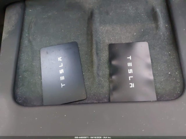 Продаж на аукціоні авто 2021 Tesla Model Y Long Range Dual Motor All-wheel Drive, vin: 5YJYGDEEXMF243705, номер лоту: 44885971