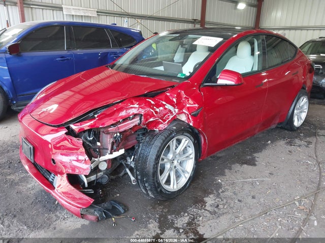 Продаж на аукціоні авто 2021 Tesla Model Y Long Range Dual Motor All-wheel Drive, vin: 5YJYGDEEXMF243705, номер лоту: 44885971