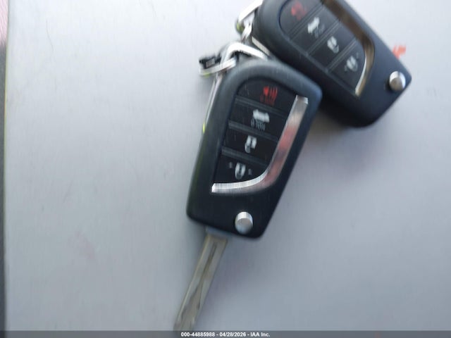 JTDS4RCEXLJ018156 Toyota COROLLA SE